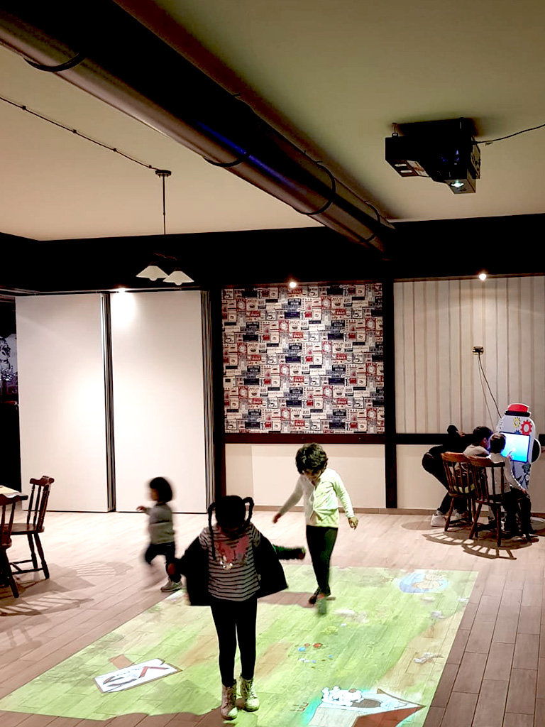 VGPlay Proiezioni a pavimento